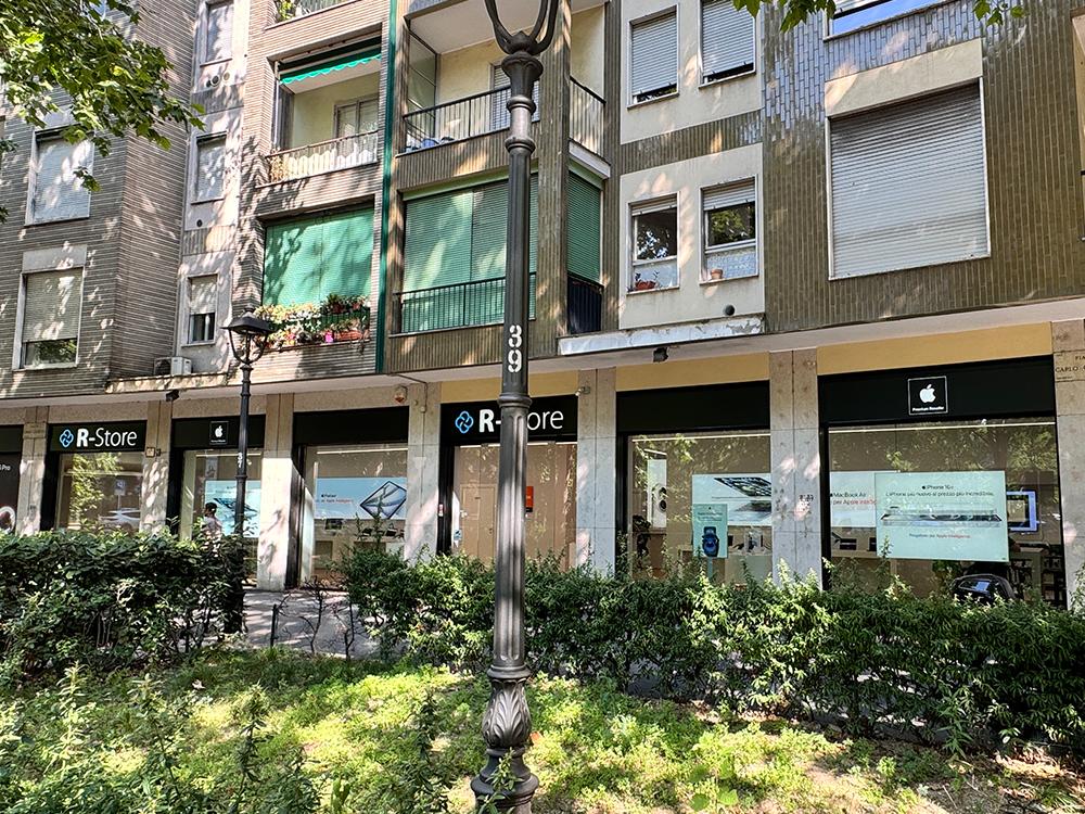 Milano - Piazza Caneva